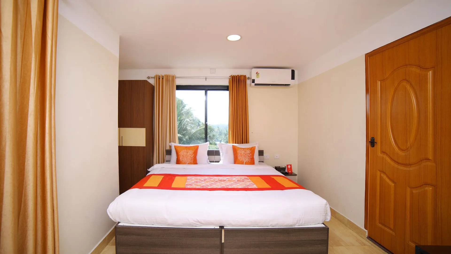 Oyo 2079 Near Medical College Hotel Thiruvananthapuram