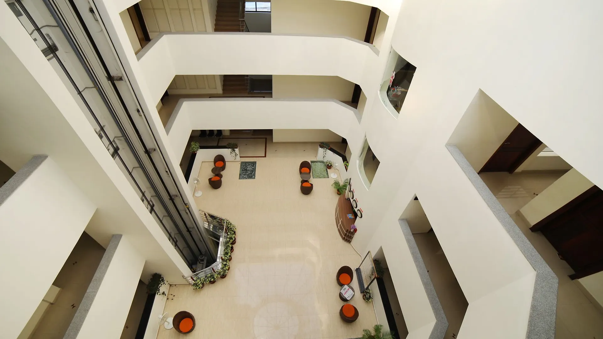 Oyo 2079 Near Medical College Hotel Thiruvananthapuram